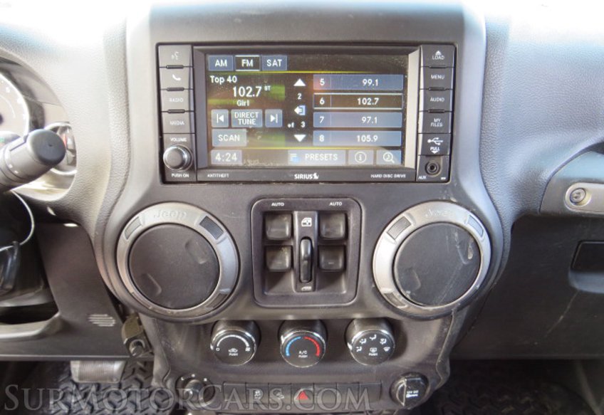 2014 Jeep Wrangler Unlimited - Image 39