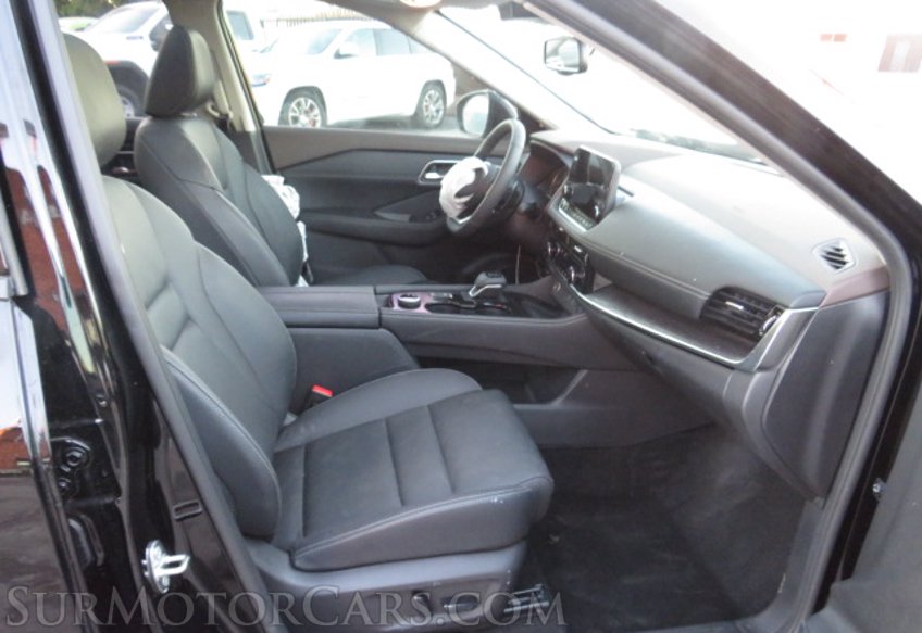 2021 Nissan Rogue - Image 48