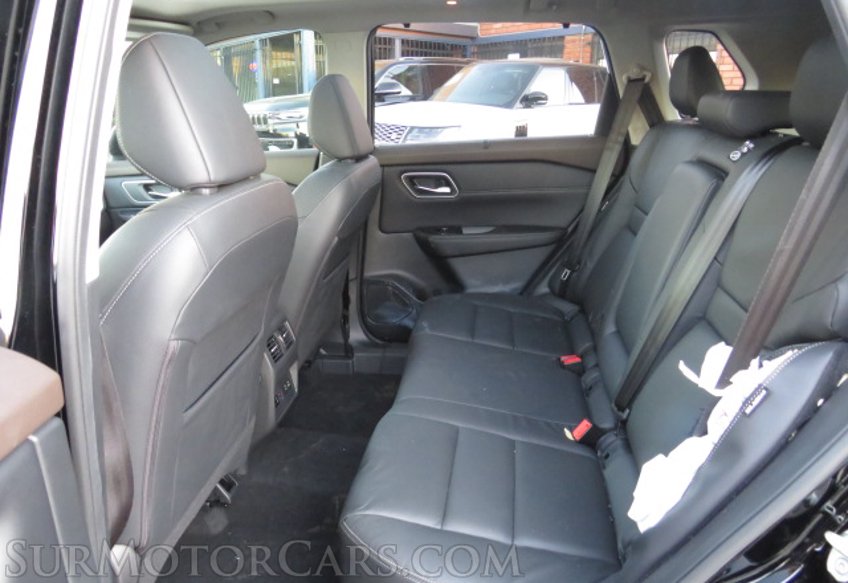 2021 Nissan Rogue - Image 38