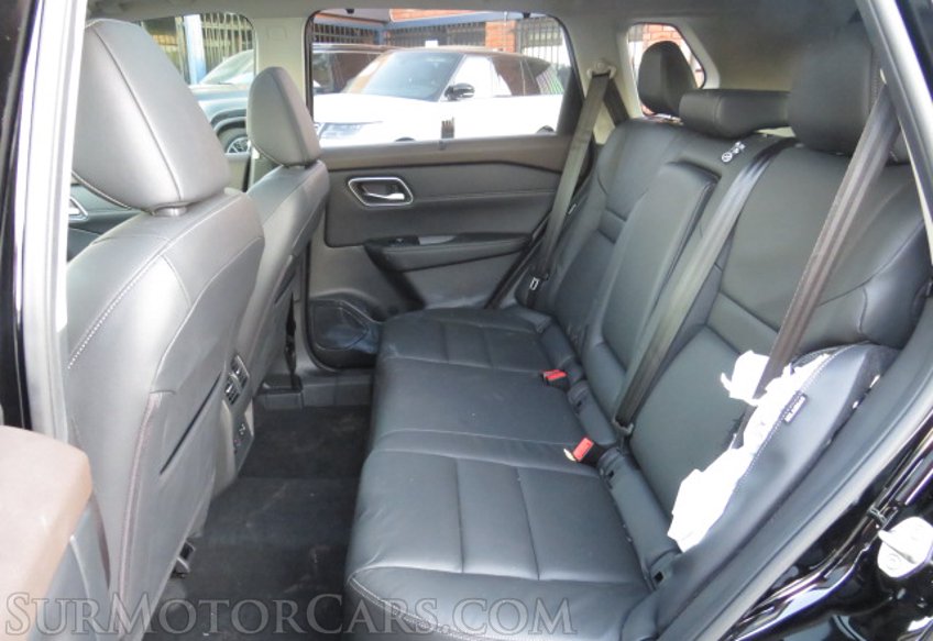 2021 Nissan Rogue - Image 39