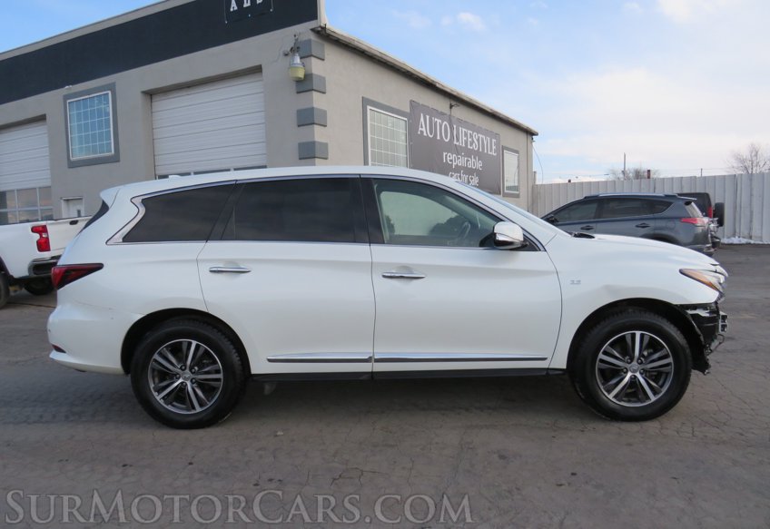2019 Infiniti QX60 - Image 10
