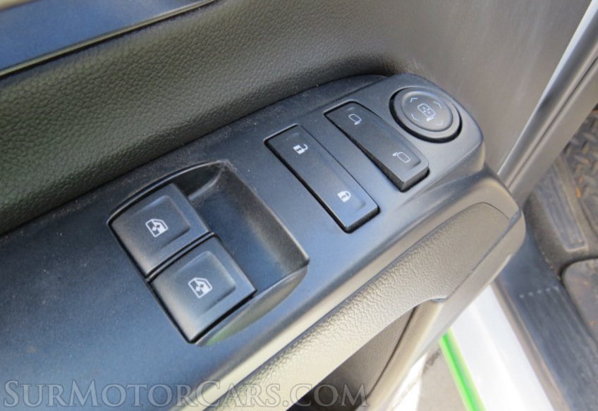 2018 Chevrolet Silverado 1500 - Image 34