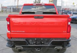 2019 Chevrolet Silverado 1500 - Image 12