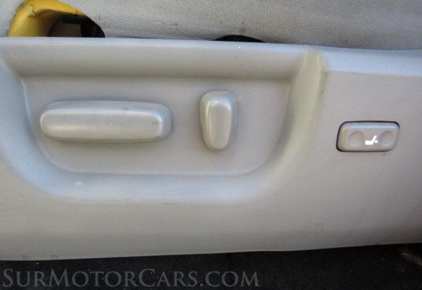 2014 Toyota Sequoia - Image 52