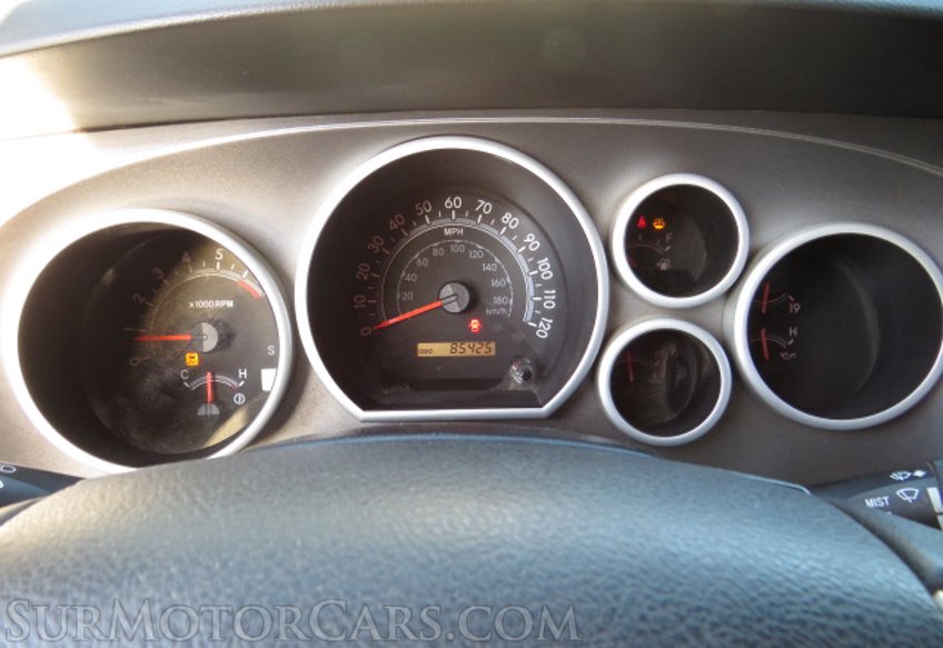 2014 Toyota Sequoia - Image 36