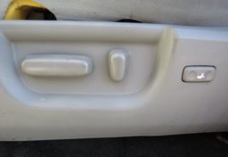 2014 Toyota Sequoia - Image 52