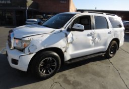 2014 Toyota Sequoia - Image 2