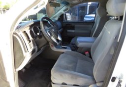 2014 Toyota Sequoia - Image 25