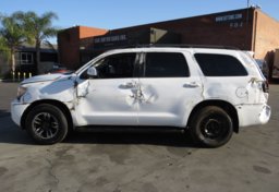 2014 Toyota Sequoia - Image 6