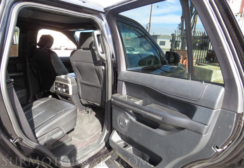 2020 Ford Expedition - Image 21