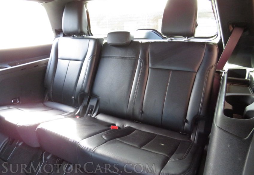 2020 Ford Expedition - Image 30