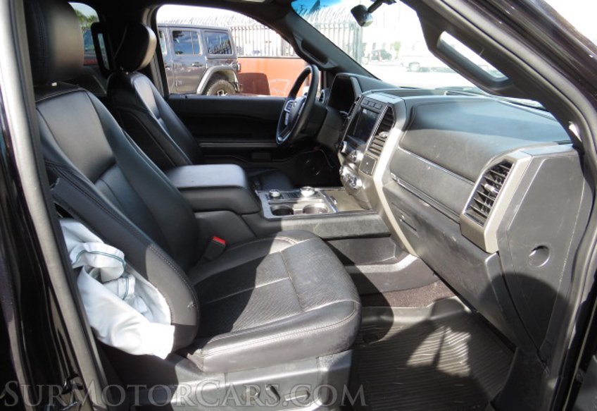 2020 Ford Expedition - Image 25