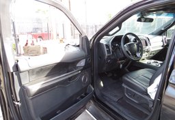 2020 Ford Expedition - Image 18