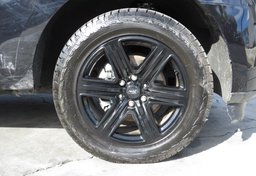 2020 Ford Expedition - Image 17