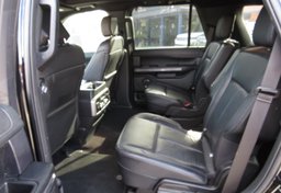 2020 Ford Expedition - Image 28
