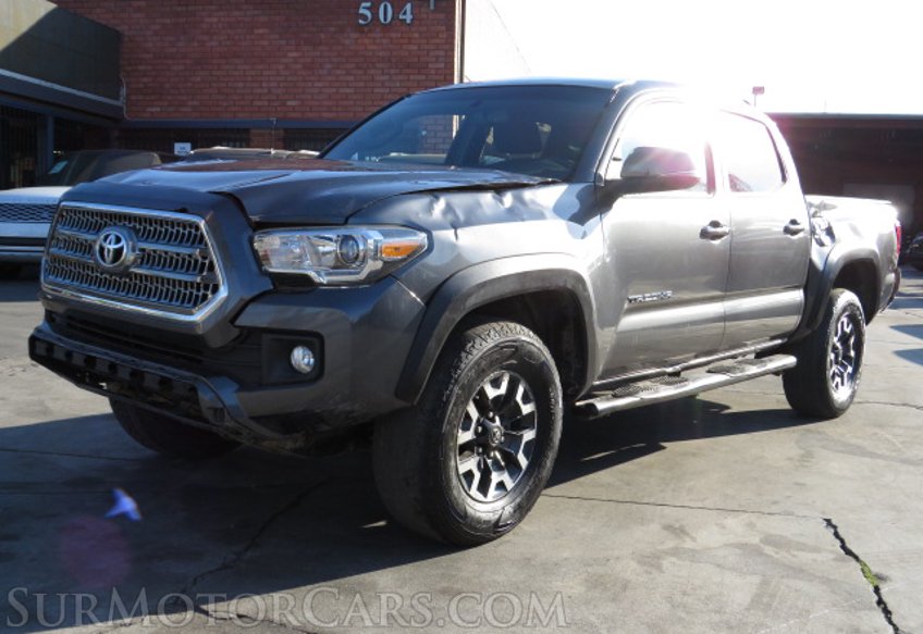 2017 Toyota Tacoma - Image 3