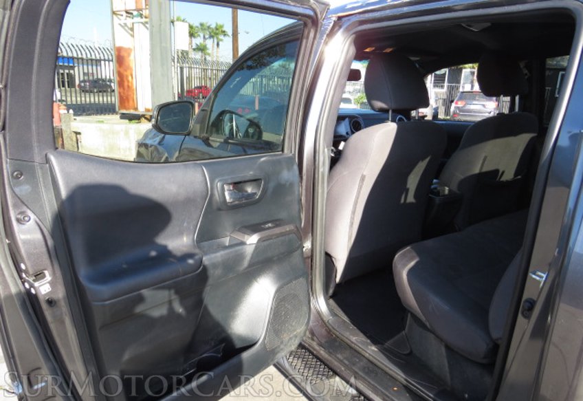 2017 Toyota Tacoma - Image 27