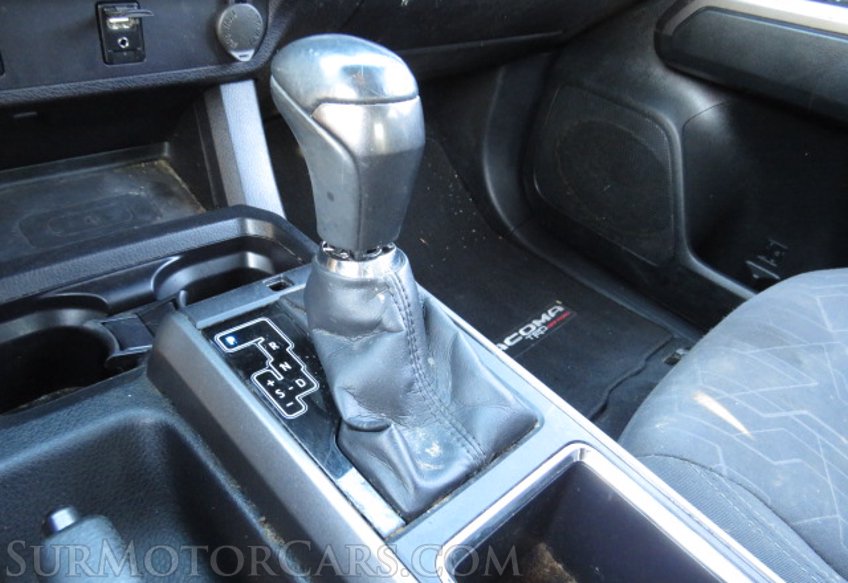 2017 Toyota Tacoma - Image 36