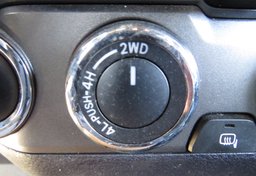 2017 Toyota Tacoma - Image 35