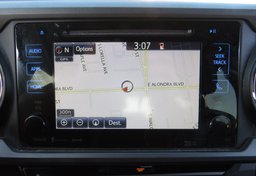 2017 Toyota Tacoma - Image 32