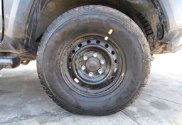 2017 Toyota Tacoma - Image 12