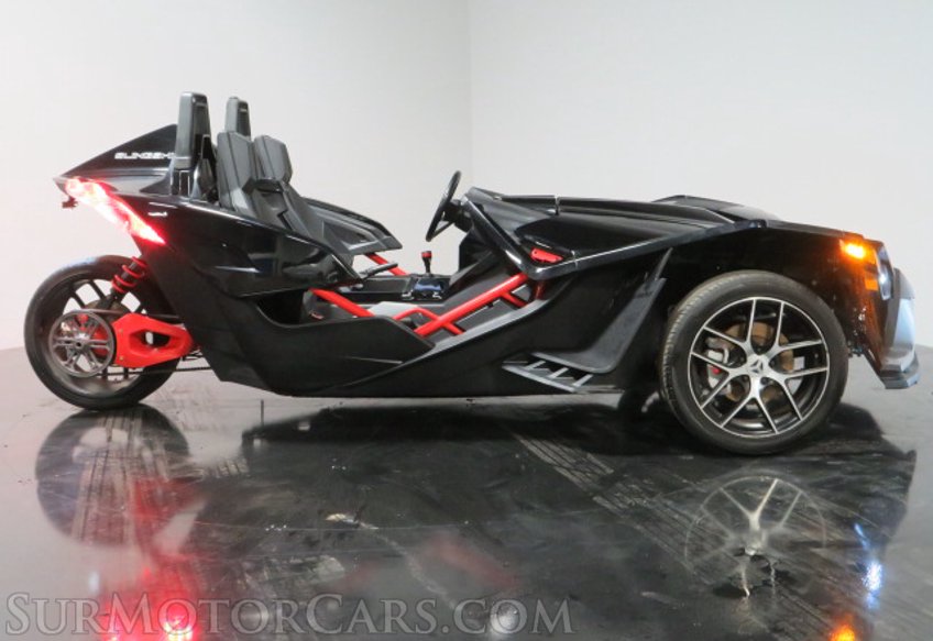 2016 Polaris SLINGSHOT - Image 8