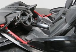 2016 Polaris SLINGSHOT - Image 18