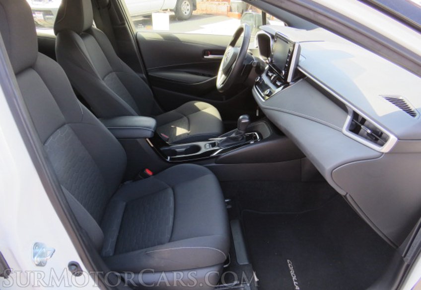 2021 Toyota Corolla Hatchback - Image 42