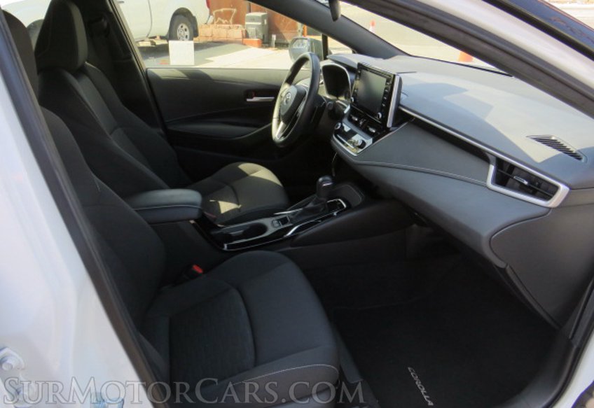 2021 Toyota Corolla Hatchback - Image 32