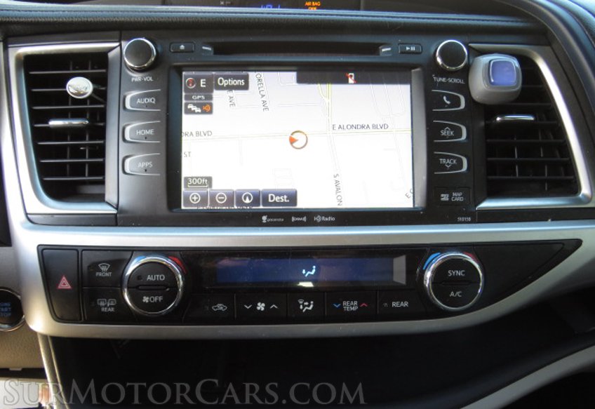 2016 Toyota Highlander - Image 40