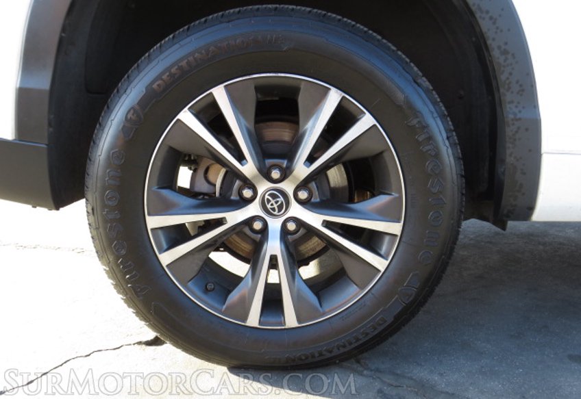 2016 Toyota Highlander - Image 11