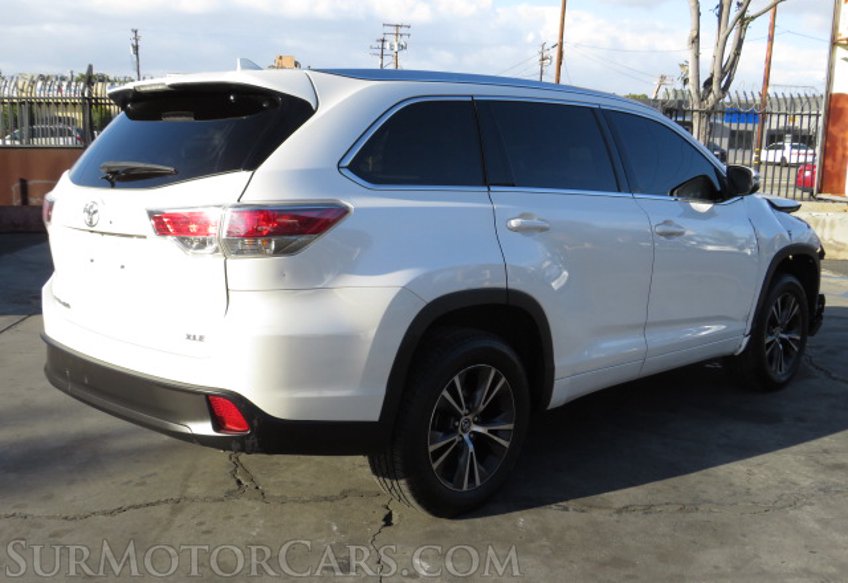 2016 Toyota Highlander - Image 7