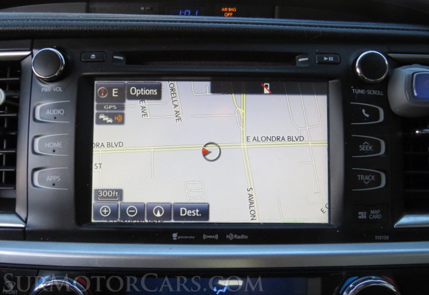 2016 Toyota Highlander - Image 38