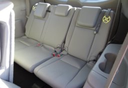 2016 Toyota Highlander - Image 35