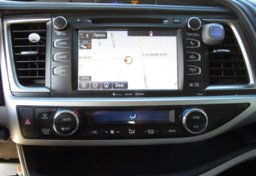 2016 Toyota Highlander - Image 40