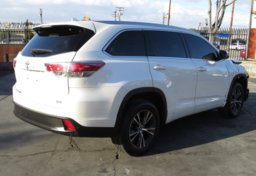 2016 Toyota Highlander - Image 7