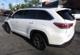 2016 Toyota Highlander - Image 10