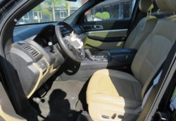 2016 Ford Explorer - Image 21