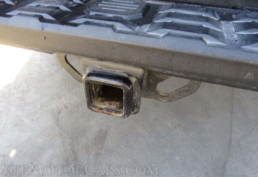 2019 Toyota Tacoma 4WD - Image 16