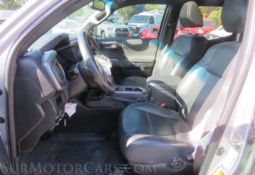 2019 Toyota Tacoma 4WD - Image 25