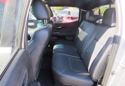 2019 Toyota Tacoma 4WD - Image 31