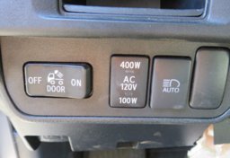 2019 Toyota Tacoma 4WD - Image 39