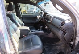 2019 Toyota Tacoma 4WD - Image 26