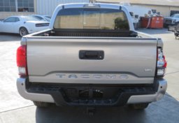 2019 Toyota Tacoma 4WD - Image 12