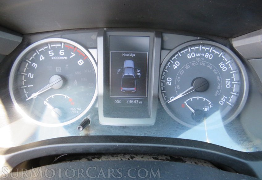 2020 Toyota Tacoma 4WD - Image 35