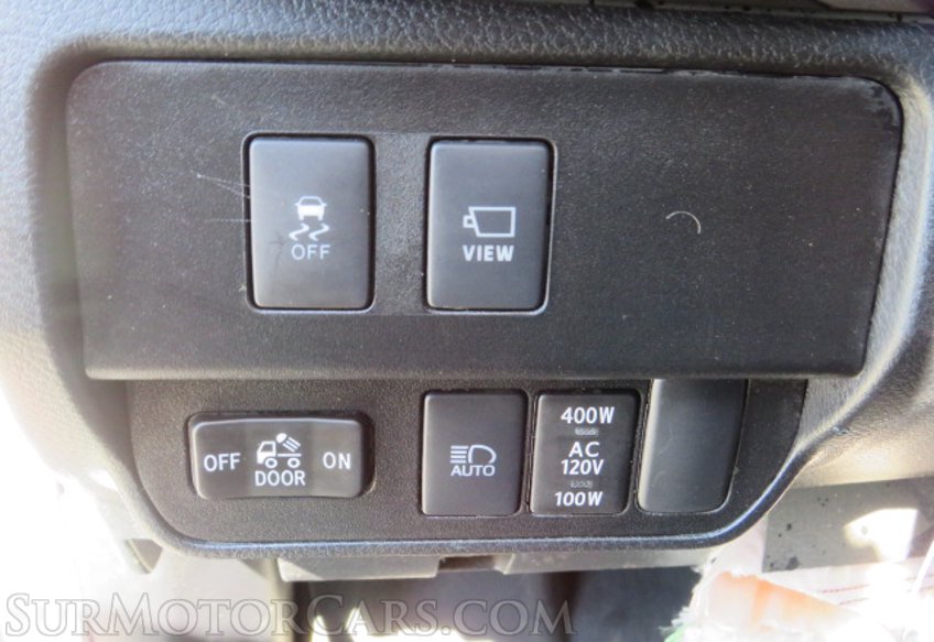 2020 Toyota Tacoma 4WD - Image 47