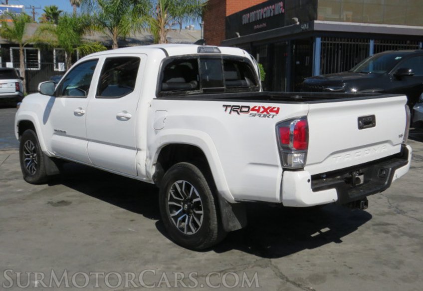 2020 Toyota Tacoma 4WD - Image 7