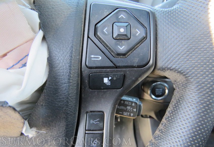 2020 Toyota Tacoma 4WD - Image 41