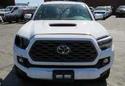 2020 Toyota Tacoma 4WD - Image 17