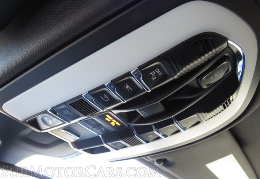 2015 Porsche Cayenne - Image 42